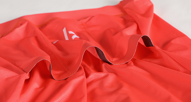 red cycle jersey